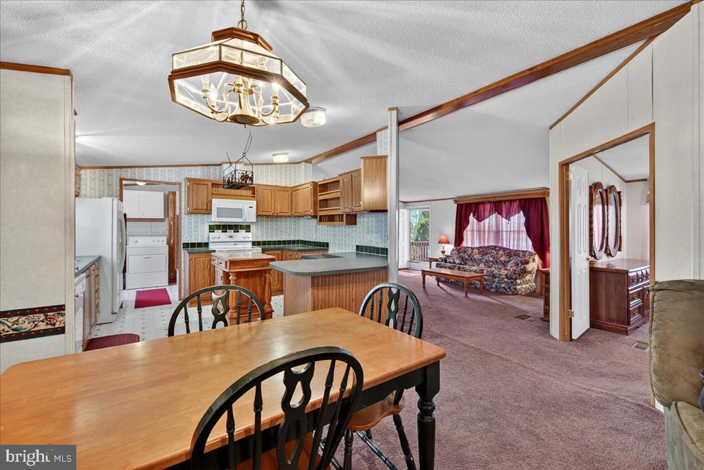 220 CHALKLEVEL RD, LOUISA, Virginia 23093, 3 Bedrooms Bedrooms, ,2 BathroomsBathrooms,Residential,220 CHALKLEVEL RD,VALA2008900 MLS # VALA2008900