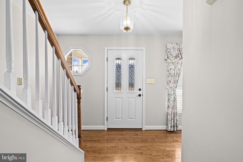 7909 WESTBURY MANOR DR, FREDERICKSBURG, Virginia 22407, 4 Bedrooms Bedrooms, ,3 BathroomsBathrooms,Residential,7909 WESTBURY MANOR DR,VASP2037658 MLS # VASP2037658