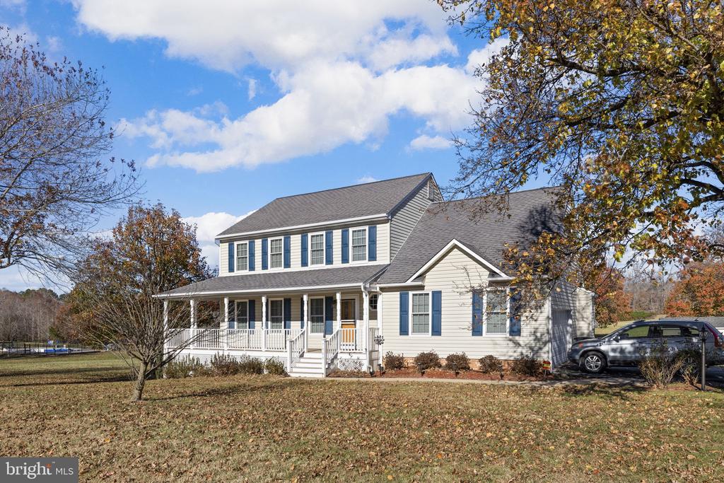 7909 WESTBURY MANOR DR, FREDERICKSBURG, Virginia 22407, 4 Bedrooms Bedrooms, ,3 BathroomsBathrooms,Residential,7909 WESTBURY MANOR DR,VASP2037658 MLS # VASP2037658