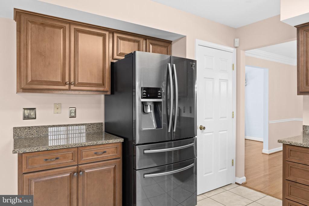 7909 WESTBURY MANOR DR, FREDERICKSBURG, Virginia 22407, 4 Bedrooms Bedrooms, ,3 BathroomsBathrooms,Residential,7909 WESTBURY MANOR DR,VASP2037658 MLS # VASP2037658