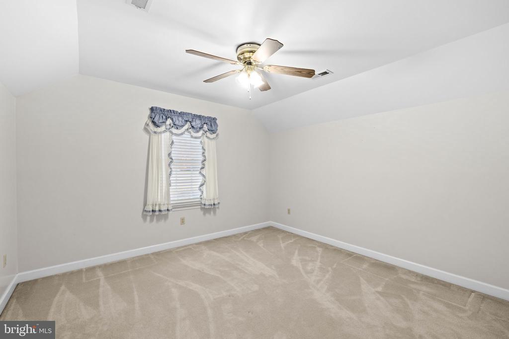 7909 WESTBURY MANOR DR, FREDERICKSBURG, Virginia 22407, 4 Bedrooms Bedrooms, ,3 BathroomsBathrooms,Residential,7909 WESTBURY MANOR DR,VASP2037658 MLS # VASP2037658