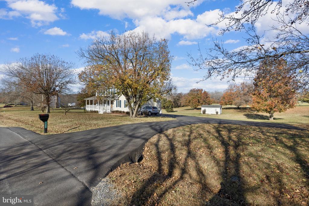 7909 WESTBURY MANOR DR, FREDERICKSBURG, Virginia 22407, 4 Bedrooms Bedrooms, ,3 BathroomsBathrooms,Residential,7909 WESTBURY MANOR DR,VASP2037658 MLS # VASP2037658