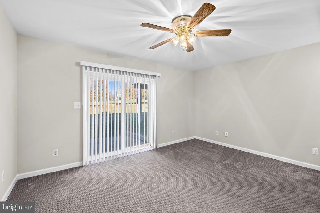 7909 WESTBURY MANOR DR, FREDERICKSBURG, Virginia 22407, 4 Bedrooms Bedrooms, ,3 BathroomsBathrooms,Residential,7909 WESTBURY MANOR DR,VASP2037658 MLS # VASP2037658