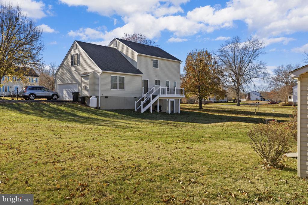 7909 WESTBURY MANOR DR, FREDERICKSBURG, Virginia 22407, 4 Bedrooms Bedrooms, ,3 BathroomsBathrooms,Residential,7909 WESTBURY MANOR DR,VASP2037658 MLS # VASP2037658