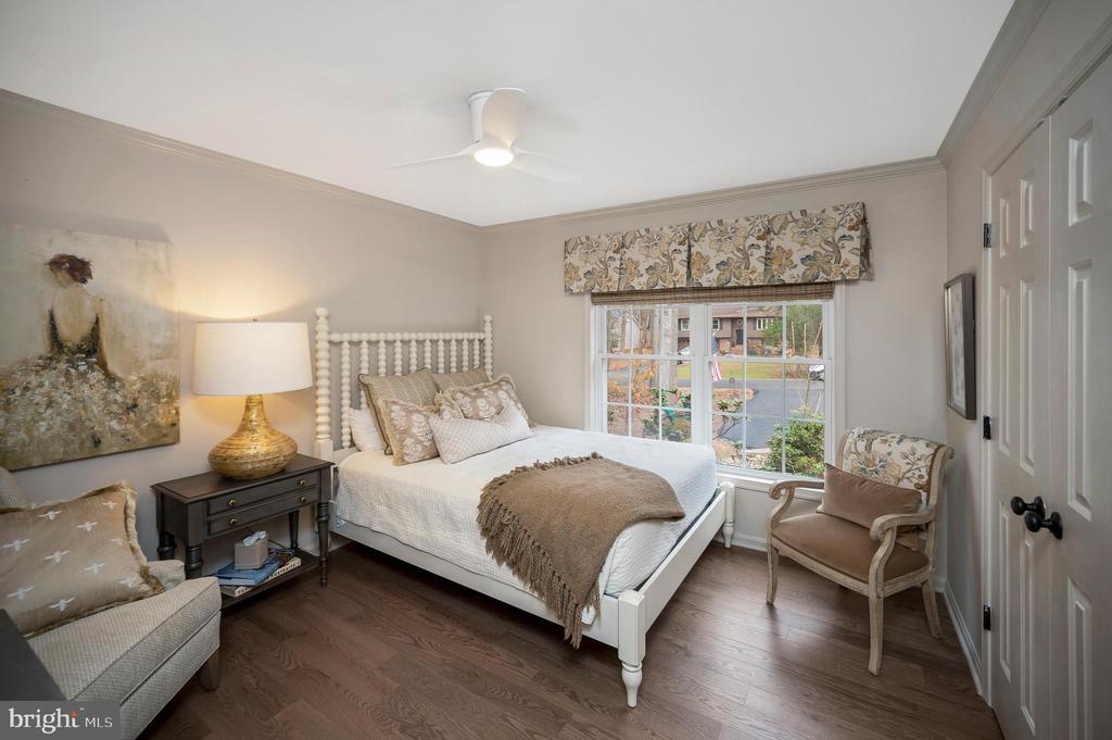 323 STRATFORD CIR, LOCUST GROVE, Virginia 22508, 3 Bedrooms Bedrooms, ,2 BathroomsBathrooms,Residential,LAKE OF THE WOODS,323 STRATFORD CIR,VAOR2012812 MLS # VAOR2012812