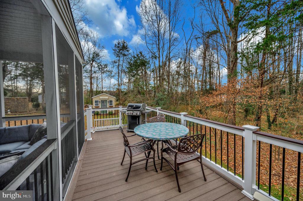 323 STRATFORD CIR, LOCUST GROVE, Virginia 22508, 3 Bedrooms Bedrooms, ,2 BathroomsBathrooms,Residential,LAKE OF THE WOODS,323 STRATFORD CIR,VAOR2012812 MLS # VAOR2012812