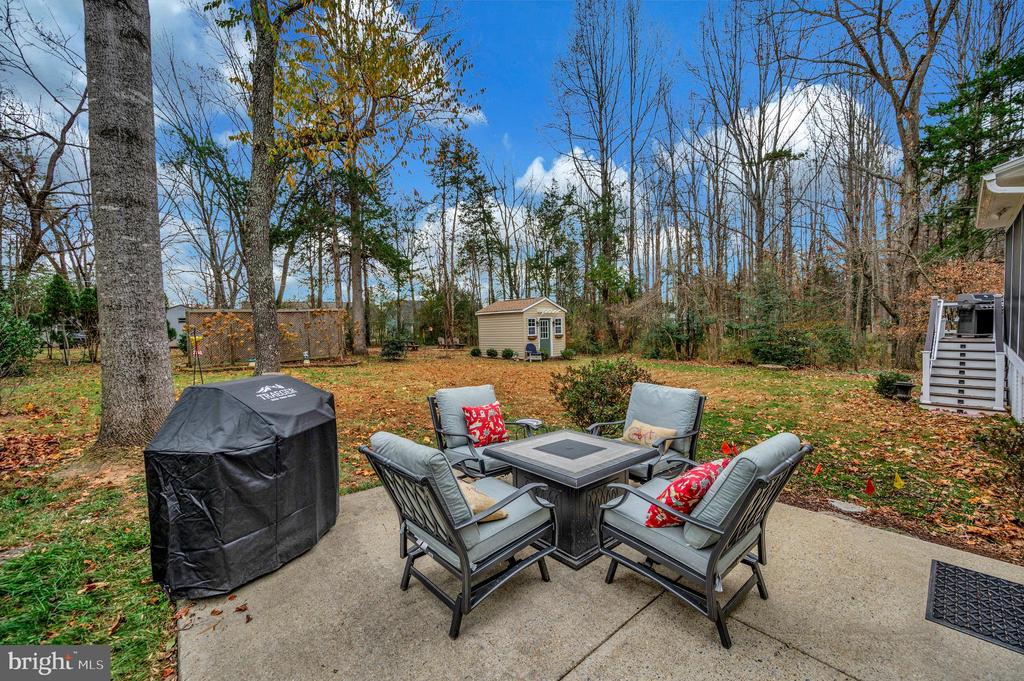 323 STRATFORD CIR, LOCUST GROVE, Virginia 22508, 3 Bedrooms Bedrooms, ,2 BathroomsBathrooms,Residential,LAKE OF THE WOODS,323 STRATFORD CIR,VAOR2012812 MLS # VAOR2012812