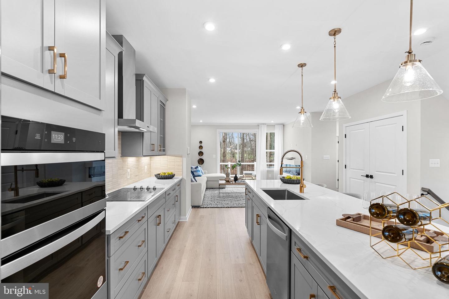 2460 MYSTIC MAROON TER, ASHBURN, Virginia 20147, 3 Bedrooms Bedrooms, ,2 BathroomsBathrooms,Residential,For sale,2460 MYSTIC MAROON TER,VALO2111388 MLS # VALO2111388