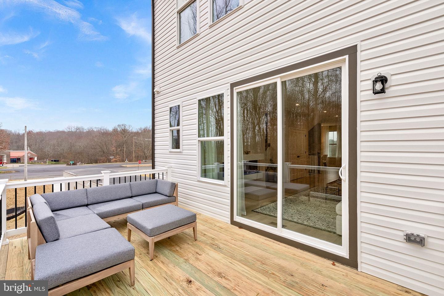 2460 MYSTIC MAROON TER, ASHBURN, Virginia 20147, 3 Bedrooms Bedrooms, ,2 BathroomsBathrooms,Residential,For sale,2460 MYSTIC MAROON TER,VALO2111388 MLS # VALO2111388