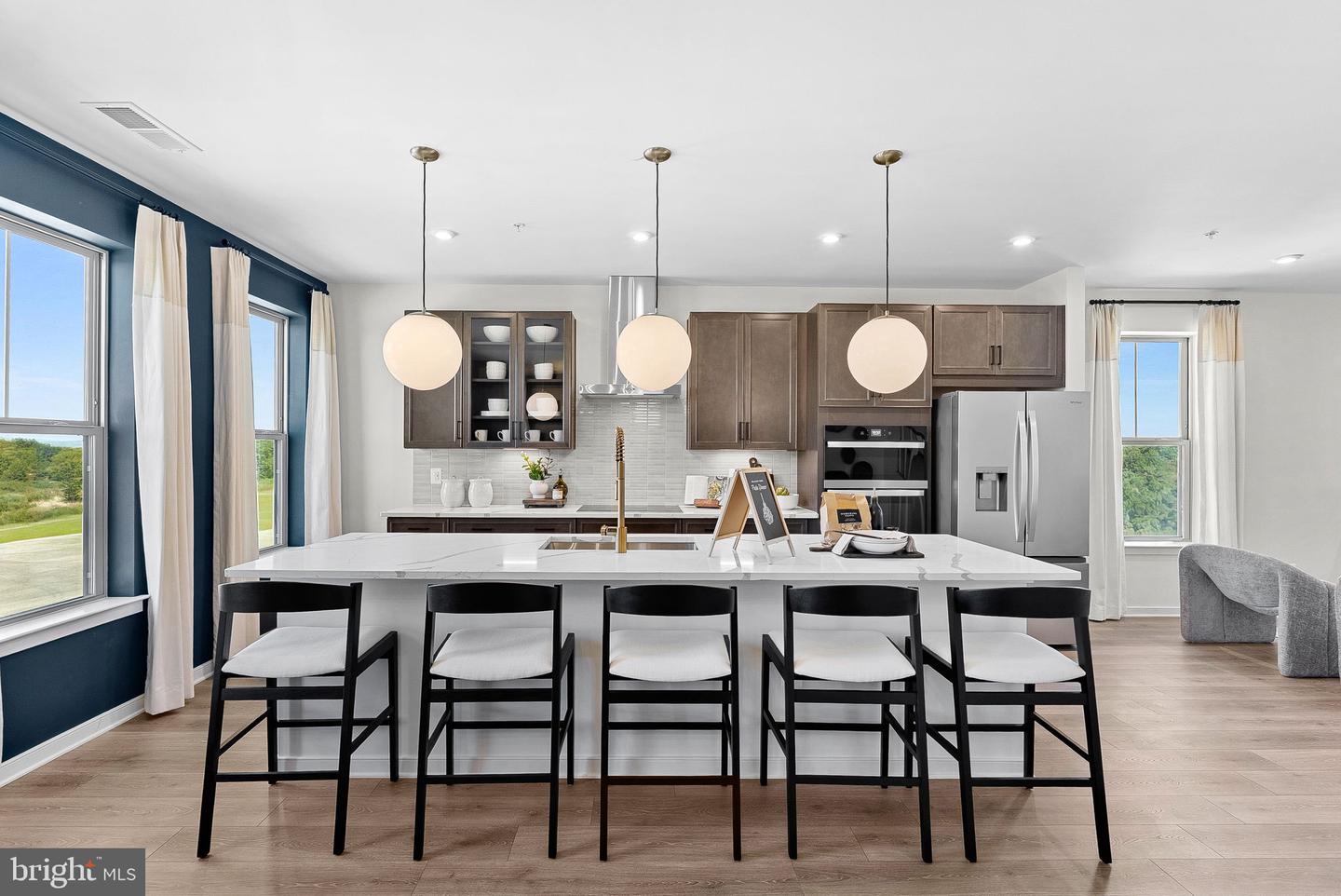 6 SEPIA SQ #HE, ASHBURN, Virginia 20147, 3 Bedrooms Bedrooms, ,2 BathroomsBathrooms,Residential,For sale,6 SEPIA SQ #HE,VALO2111390 MLS # VALO2111390