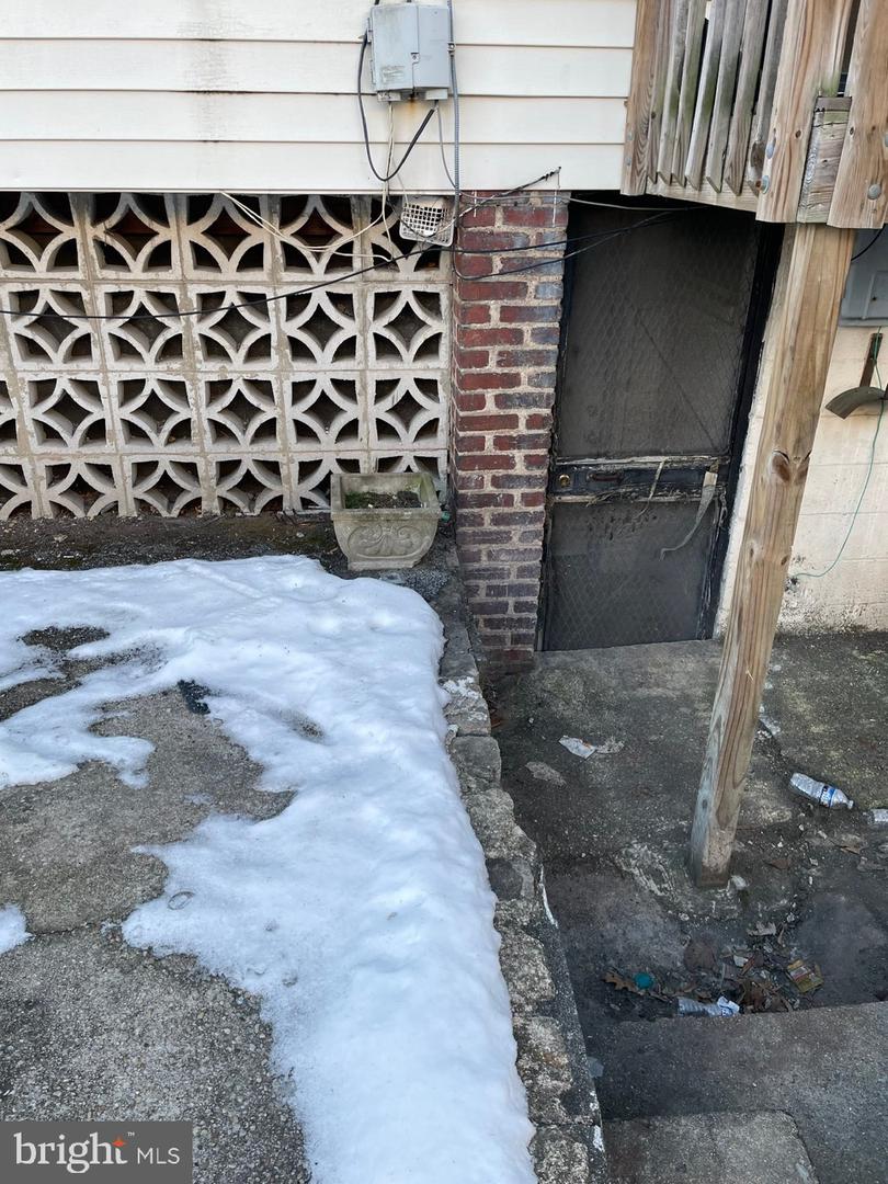 1278 OATES ST NE, WASHINGTON, District Of Columbia 20002, 3 Bedrooms Bedrooms, ,1 BathroomBathrooms,Residential,For sale,1278 OATES ST NE,DCDC2232422 MLS # DCDC2232422