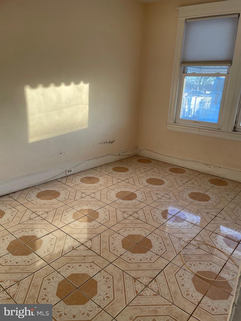 1278 OATES ST NE, WASHINGTON, District Of Columbia 20002, 3 Bedrooms Bedrooms, ,1 BathroomBathrooms,Residential,For sale,1278 OATES ST NE,DCDC2232422 MLS # DCDC2232422