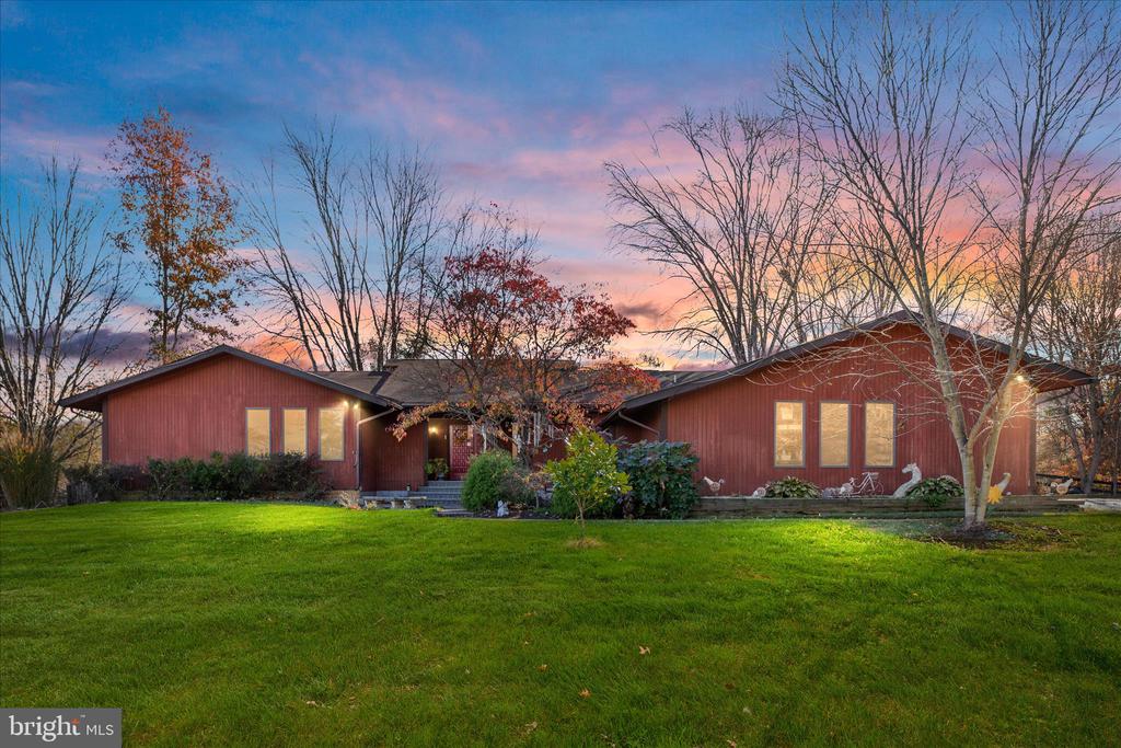 6241 DEBORAH DR, WARRENTON, Virginia, 3 Bedrooms Bedrooms, ,2 BathroomsBathrooms,Residential,6241 DEBORAH DR,VAFQ2019710 MLS # VAFQ2019710