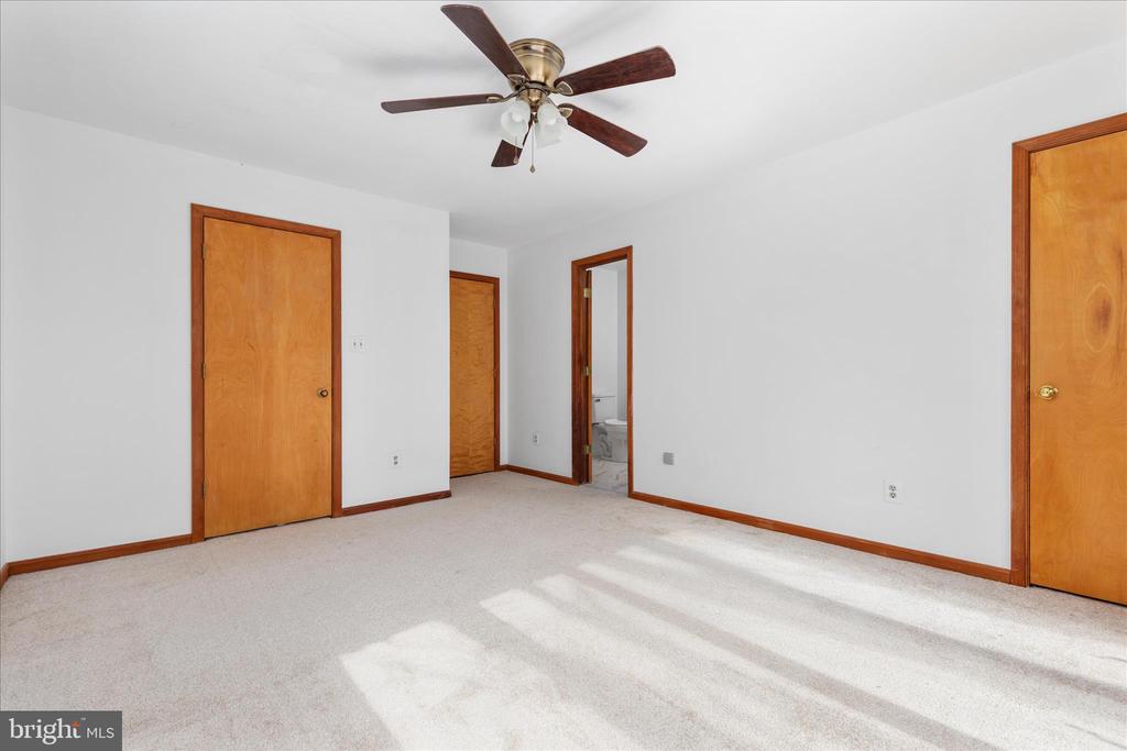 6241 DEBORAH DR, WARRENTON, Virginia, 3 Bedrooms Bedrooms, ,2 BathroomsBathrooms,Residential,6241 DEBORAH DR,VAFQ2019710 MLS # VAFQ2019710