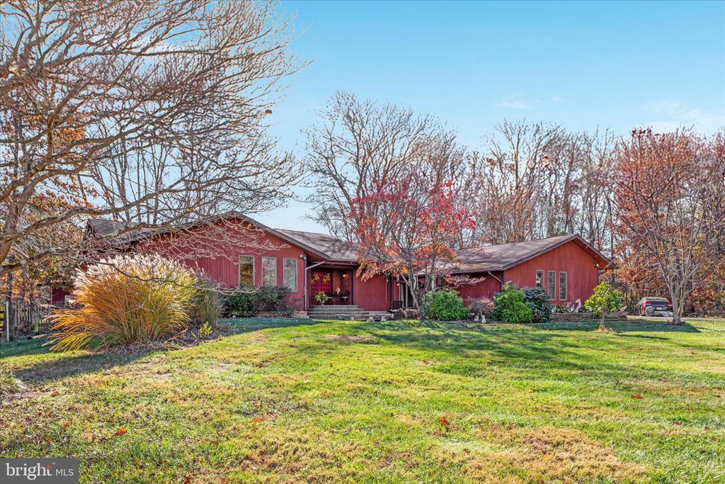 6241 DEBORAH DR, WARRENTON, Virginia, 3 Bedrooms Bedrooms, ,2 BathroomsBathrooms,Residential,6241 DEBORAH DR,VAFQ2019710 MLS # VAFQ2019710