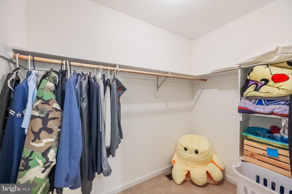 6245 SQUIRREL NEST LN, WARRENTON, Virginia, 4 Bedrooms Bedrooms, ,5 BathroomsBathrooms,Residential,6245 SQUIRREL NEST LN,VAFQ2019692 MLS # VAFQ2019692