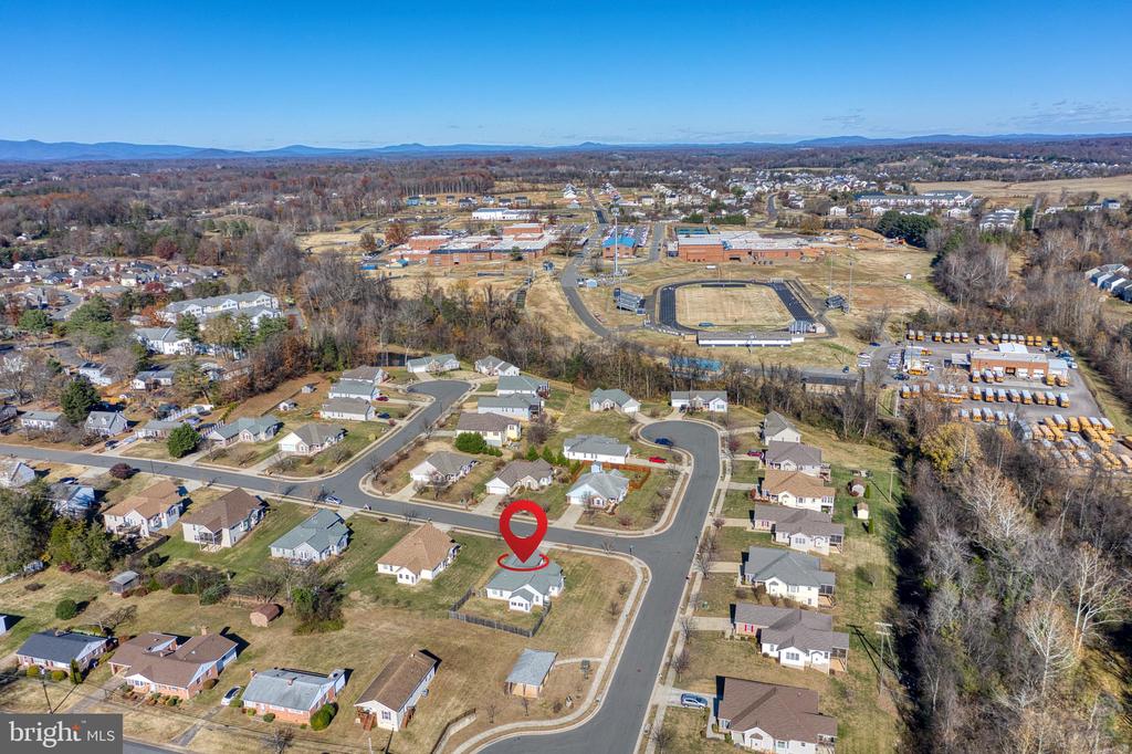 421 QUEEN ST, CULPEPER, Virginia 22701, 3 Bedrooms Bedrooms, ,2 BathroomsBathrooms,Residential,421 QUEEN ST,VACU2012124 MLS # VACU2012124