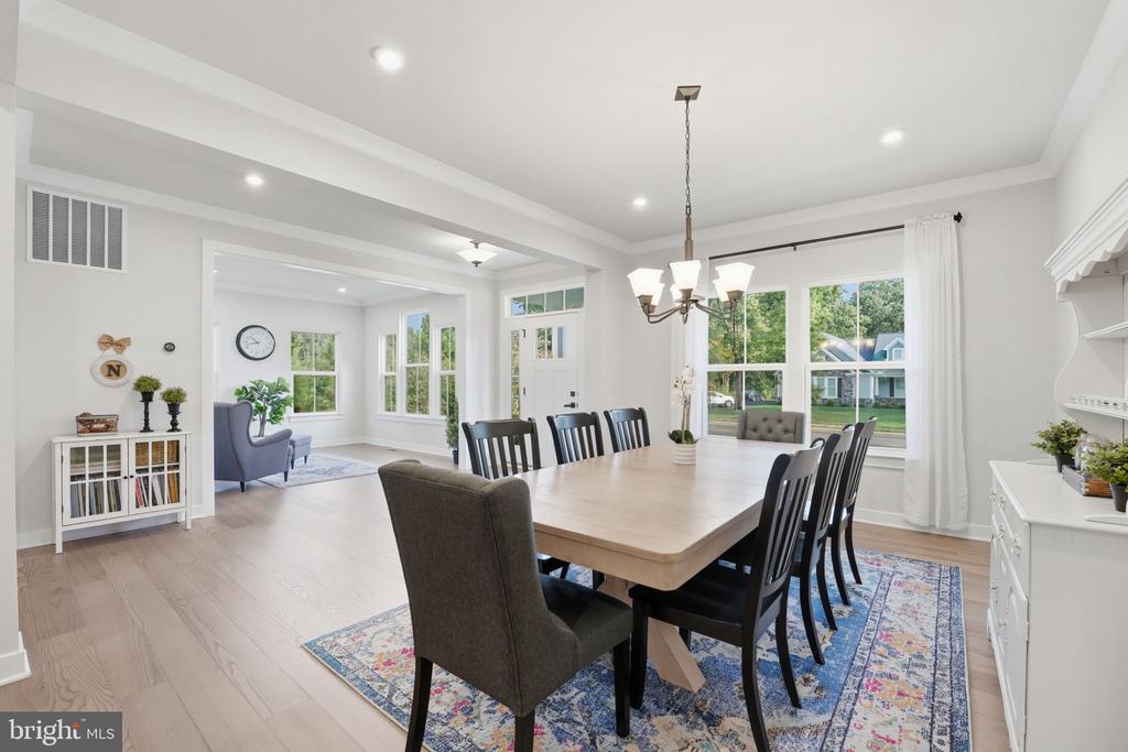 11202 PRESWICK LN, SPOTSYLVANIA, Virginia 22551, 7 Bedrooms Bedrooms, ,5 BathroomsBathrooms,Residential,11202 PRESWICK LN,VASP2037738 MLS # VASP2037738