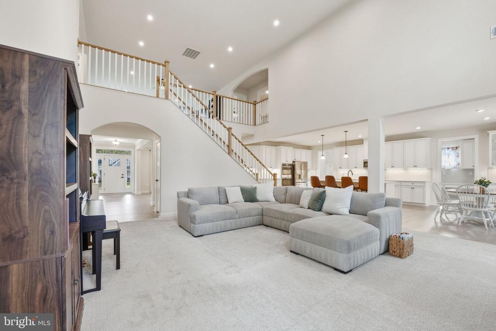 11202 PRESWICK LN, SPOTSYLVANIA, Virginia 22551, 7 Bedrooms Bedrooms, ,5 BathroomsBathrooms,Residential,11202 PRESWICK LN,VASP2037738 MLS # VASP2037738