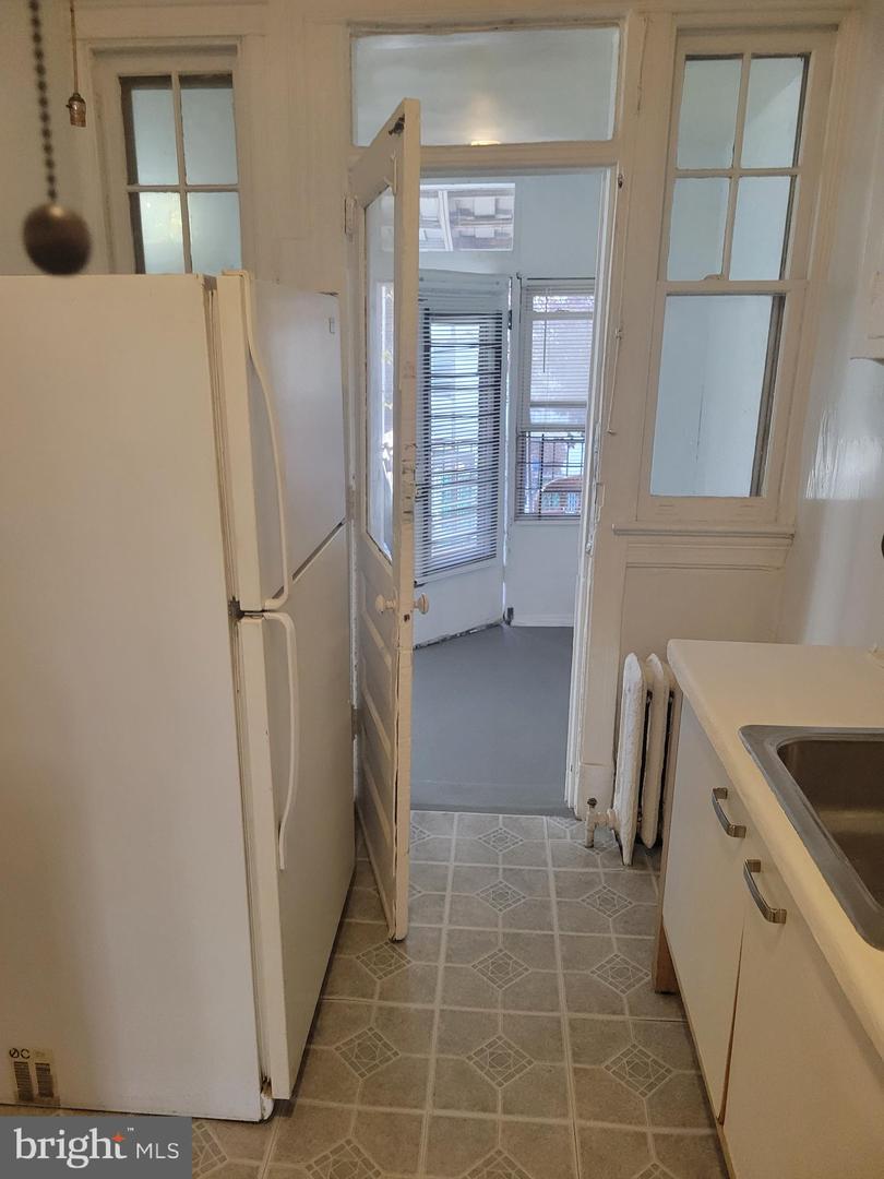 1526 SPRING PL NW, WASHINGTON, District Of Columbia 20010, 4 Bedrooms Bedrooms, ,1 BathroomBathrooms,Residential,For sale,1526 SPRING PL NW,DCDC2098870 MLS # DCDC2098870