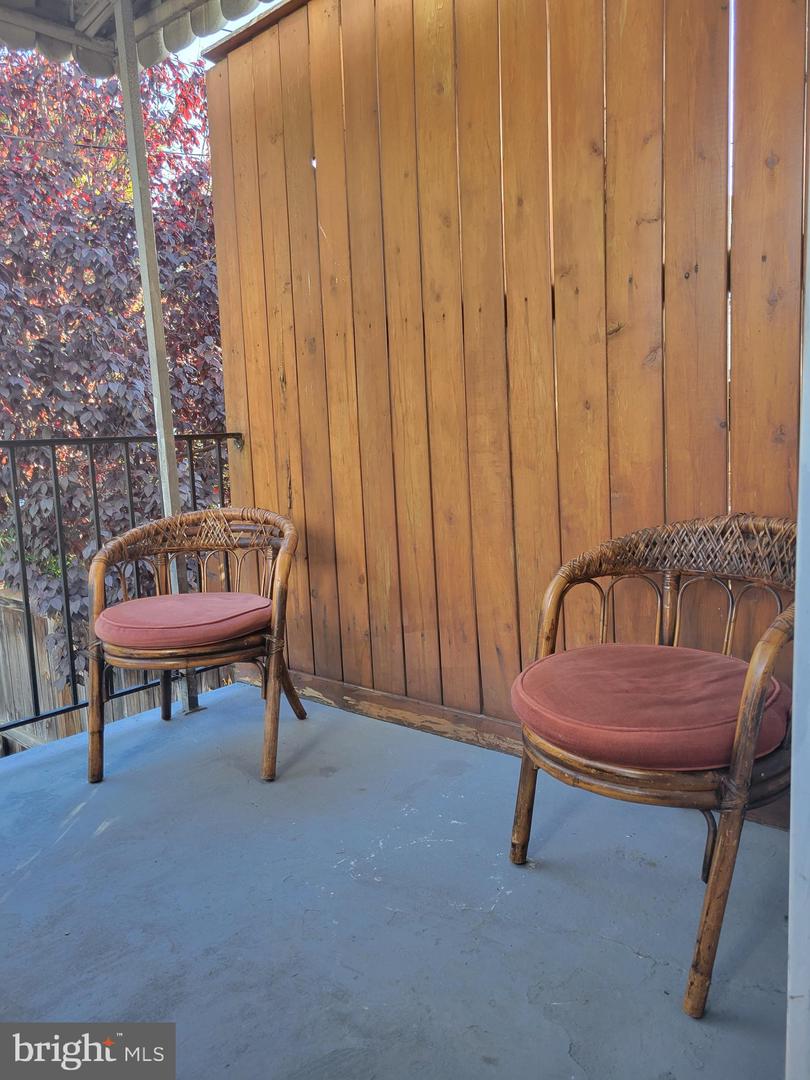 1526 SPRING PL NW, WASHINGTON, District Of Columbia 20010, 4 Bedrooms Bedrooms, ,1 BathroomBathrooms,Residential,For sale,1526 SPRING PL NW,DCDC2098870 MLS # DCDC2098870