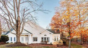 3350 ARBOR TER, CHARLOTTESVILLE, Virginia 22911, 2 Bedrooms Bedrooms, ,2 BathroomsBathrooms,Residential,3350 ARBOR TER,671166 MLS # 671166