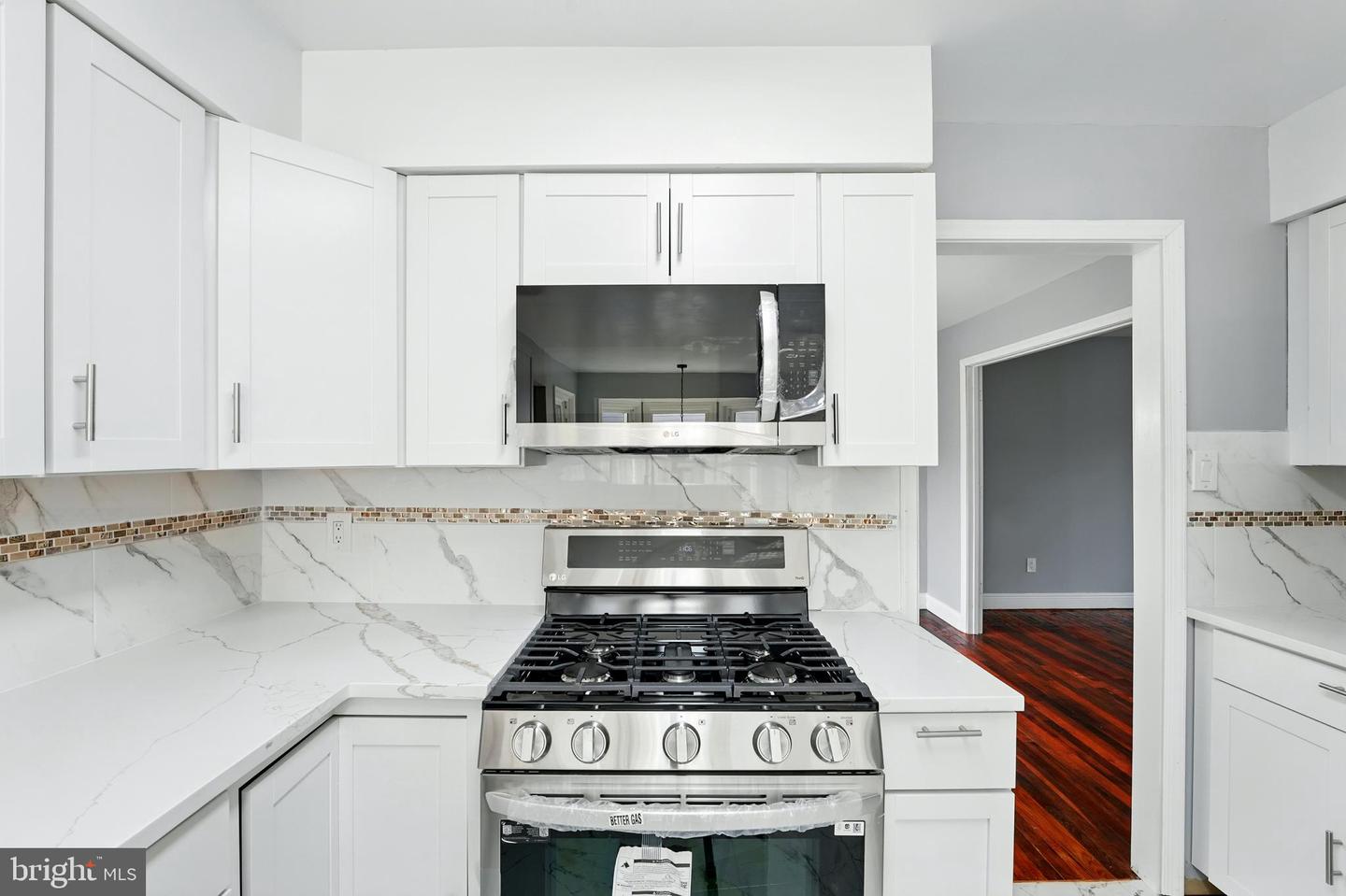 6768 MORNING RIDE CIR, ALEXANDRIA, Virginia 22315, 5 Bedrooms Bedrooms, ,3 BathroomsBathrooms,Residential,For sale,6768 MORNING RIDE CIR,VAFX2241514 MLS # VAFX2241514