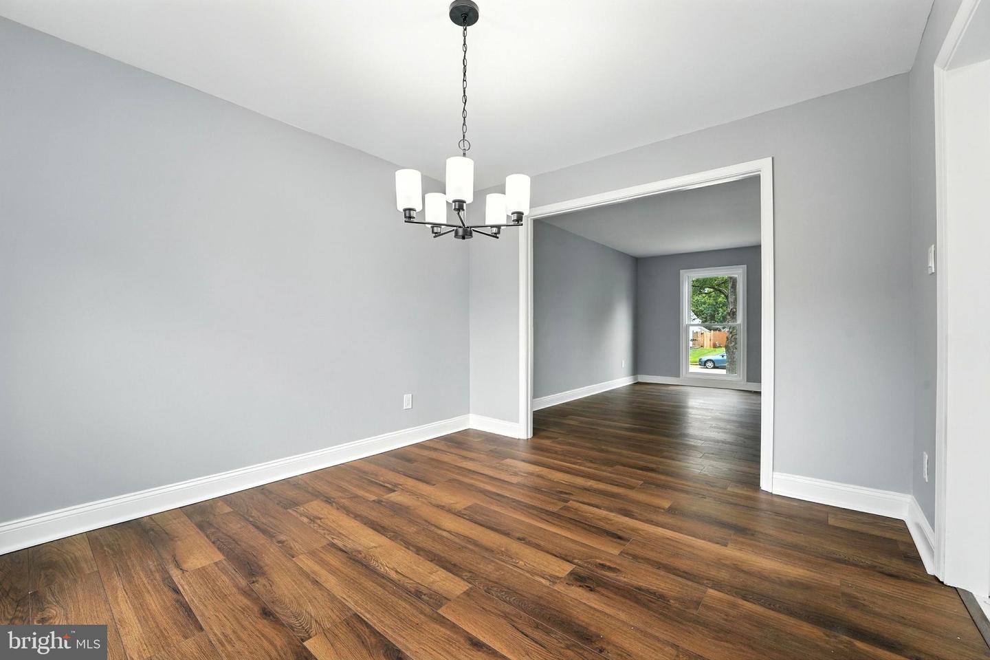 6768 MORNING RIDE CIR, ALEXANDRIA, Virginia 22315, 5 Bedrooms Bedrooms, ,3 BathroomsBathrooms,Residential,For sale,6768 MORNING RIDE CIR,VAFX2241514 MLS # VAFX2241514