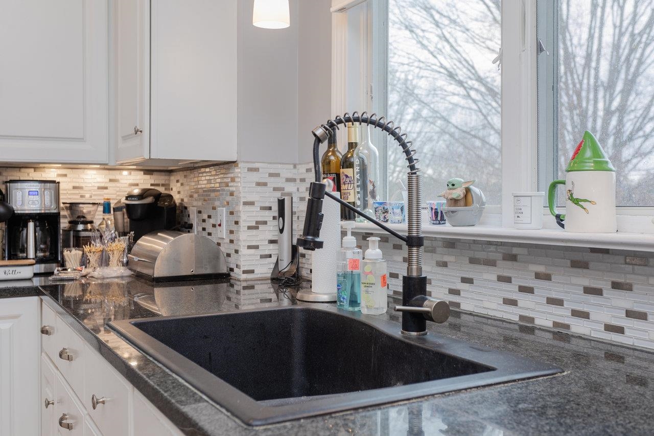 3945 TRAVELER RD, ROCKINGHAM, Virginia 22801, 4 Bedrooms Bedrooms, ,3 BathroomsBathrooms,Residential,3945 TRAVELER RD,671312 MLS # 671312