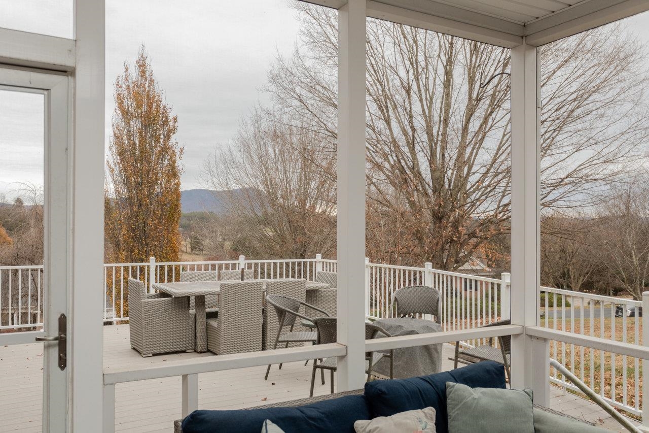 3945 TRAVELER RD, ROCKINGHAM, Virginia 22801, 4 Bedrooms Bedrooms, ,3 BathroomsBathrooms,Residential,3945 TRAVELER RD,671312 MLS # 671312