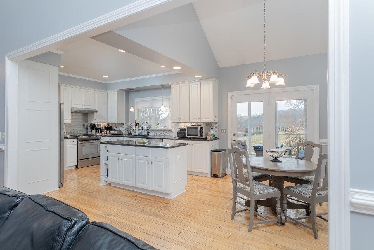 3945 TRAVELER RD, ROCKINGHAM, Virginia 22801, 4 Bedrooms Bedrooms, ,3 BathroomsBathrooms,Residential,3945 TRAVELER RD,671312 MLS # 671312