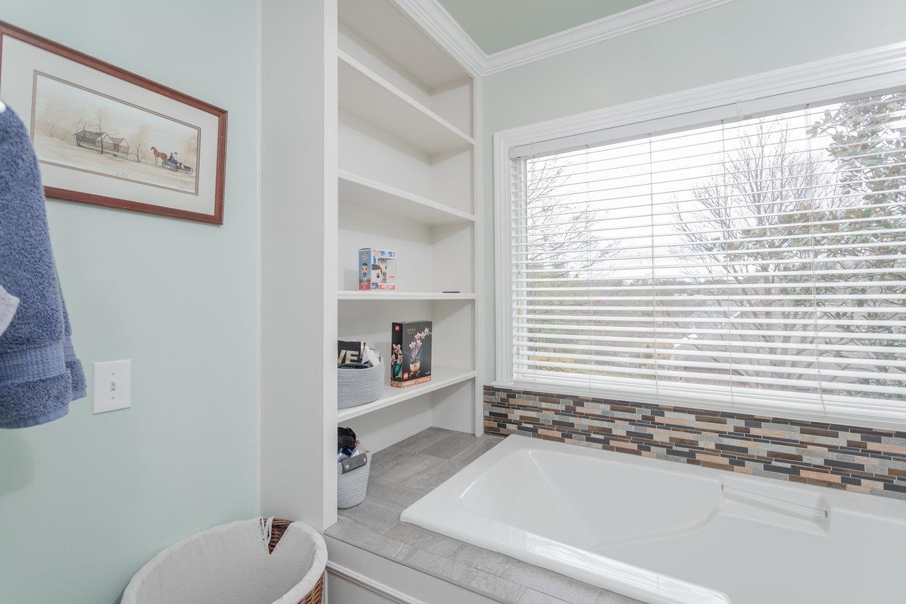 3945 TRAVELER RD, ROCKINGHAM, Virginia 22801, 4 Bedrooms Bedrooms, ,3 BathroomsBathrooms,Residential,3945 TRAVELER RD,671312 MLS # 671312