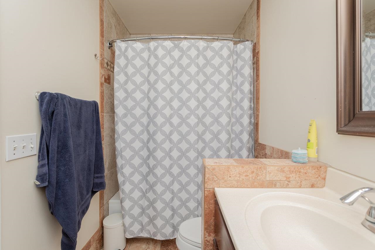 3945 TRAVELER RD, ROCKINGHAM, Virginia 22801, 4 Bedrooms Bedrooms, ,3 BathroomsBathrooms,Residential,3945 TRAVELER RD,671312 MLS # 671312