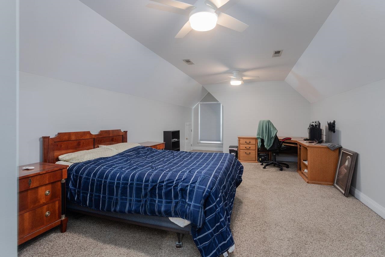 3945 TRAVELER RD, ROCKINGHAM, Virginia 22801, 4 Bedrooms Bedrooms, ,3 BathroomsBathrooms,Residential,3945 TRAVELER RD,671312 MLS # 671312