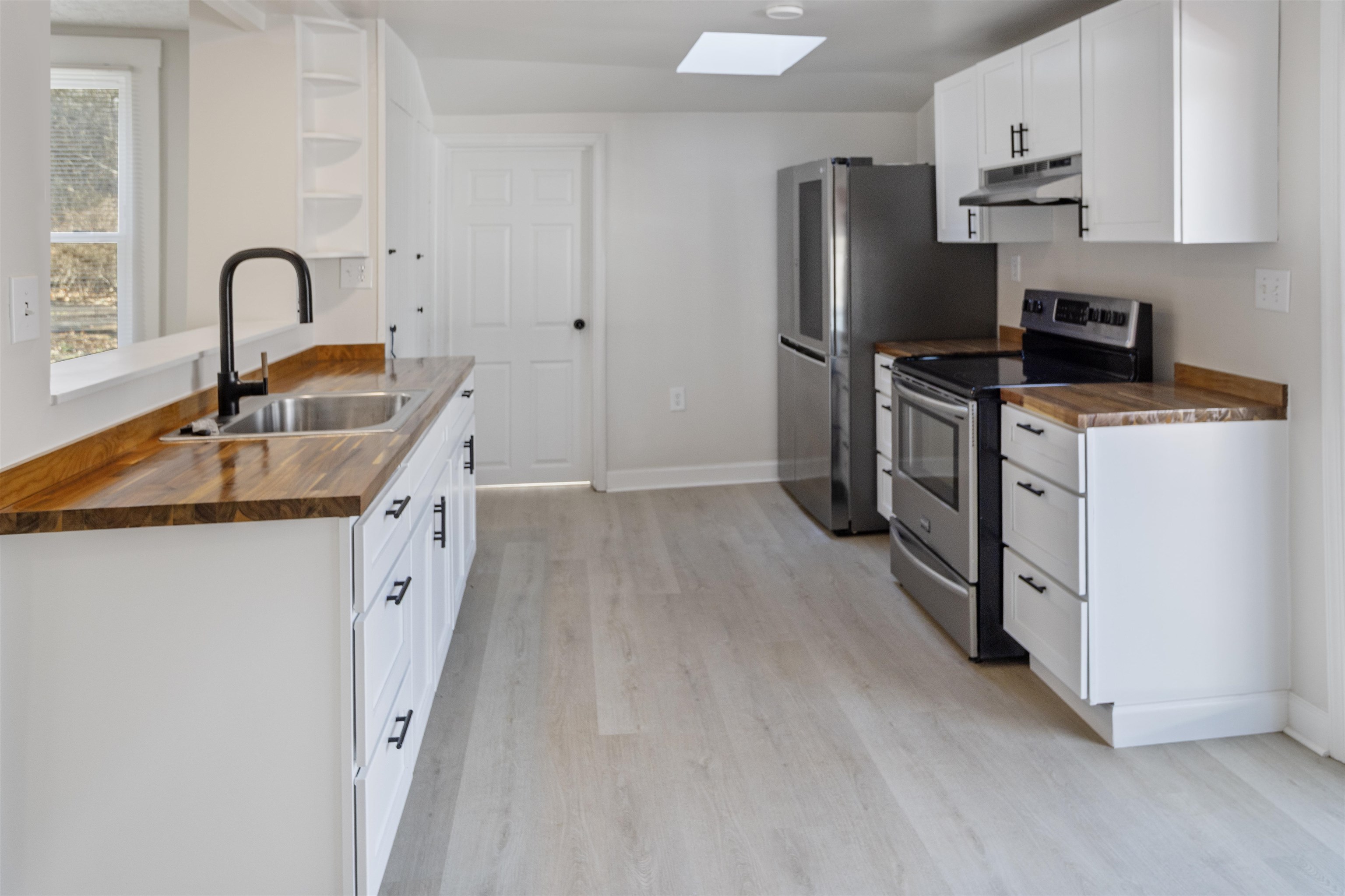 401 TANNEHILL ST, STAUNTON, Virginia 24401, 4 Bedrooms Bedrooms, ,2 BathroomsBathrooms,Residential,401 TANNEHILL ST,671313 MLS # 671313