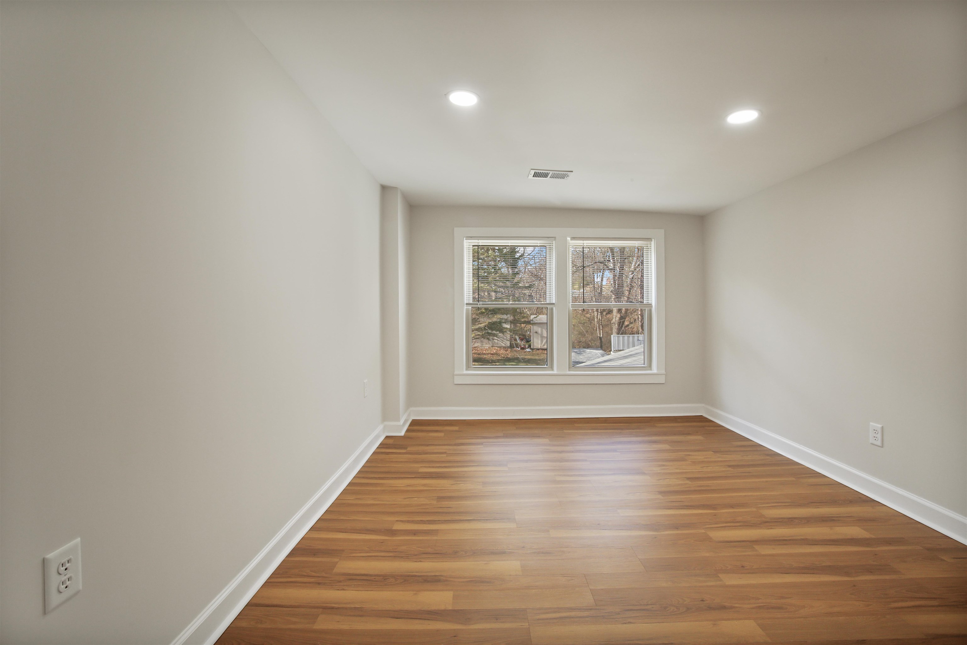 401 TANNEHILL ST, STAUNTON, Virginia 24401, 4 Bedrooms Bedrooms, ,2 BathroomsBathrooms,Residential,401 TANNEHILL ST,671313 MLS # 671313