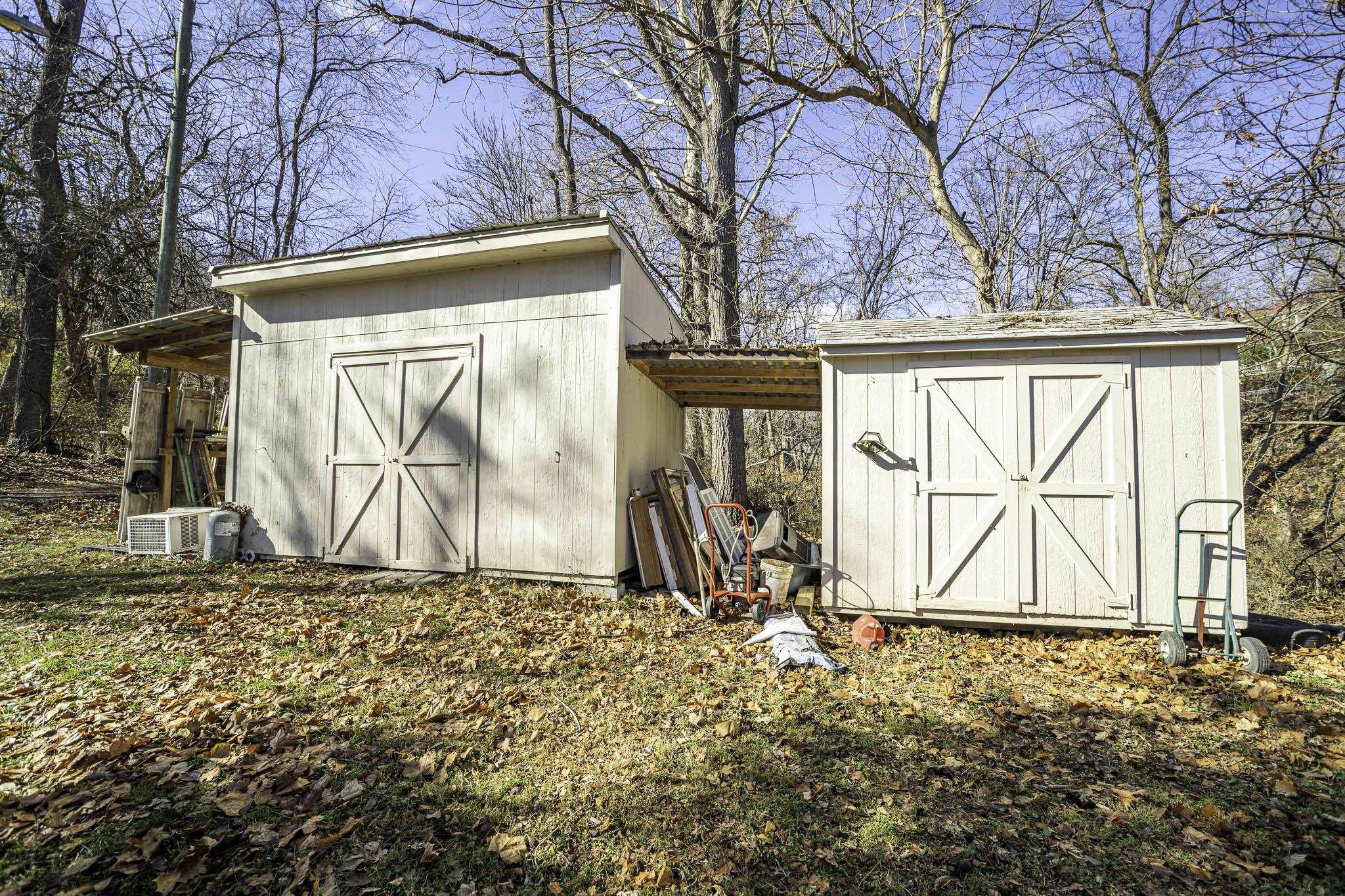 401 TANNEHILL ST, STAUNTON, Virginia 24401, 4 Bedrooms Bedrooms, ,2 BathroomsBathrooms,Residential,401 TANNEHILL ST,671313 MLS # 671313