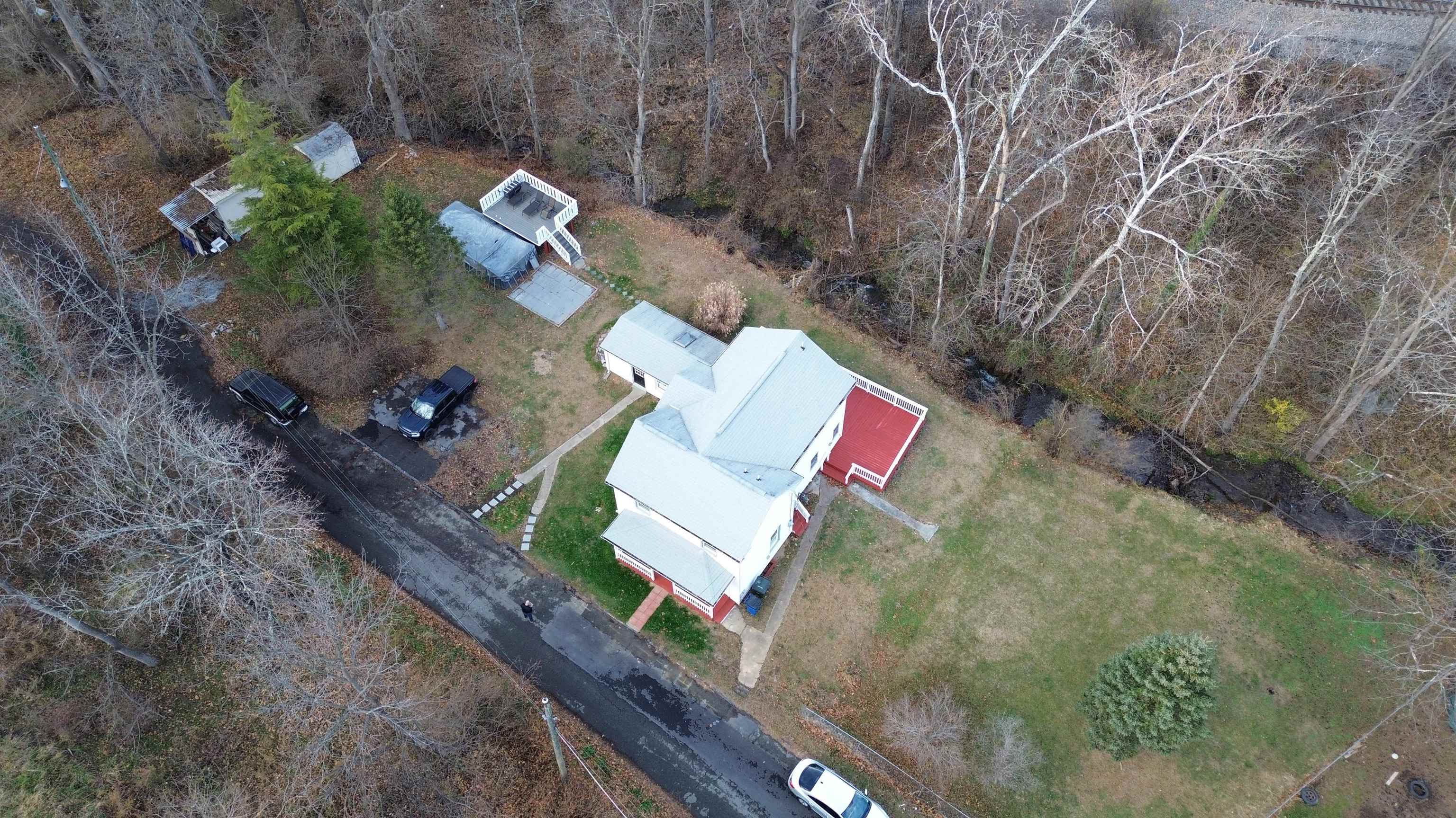 401 TANNEHILL ST, STAUNTON, Virginia 24401, 4 Bedrooms Bedrooms, ,2 BathroomsBathrooms,Residential,401 TANNEHILL ST,671313 MLS # 671313