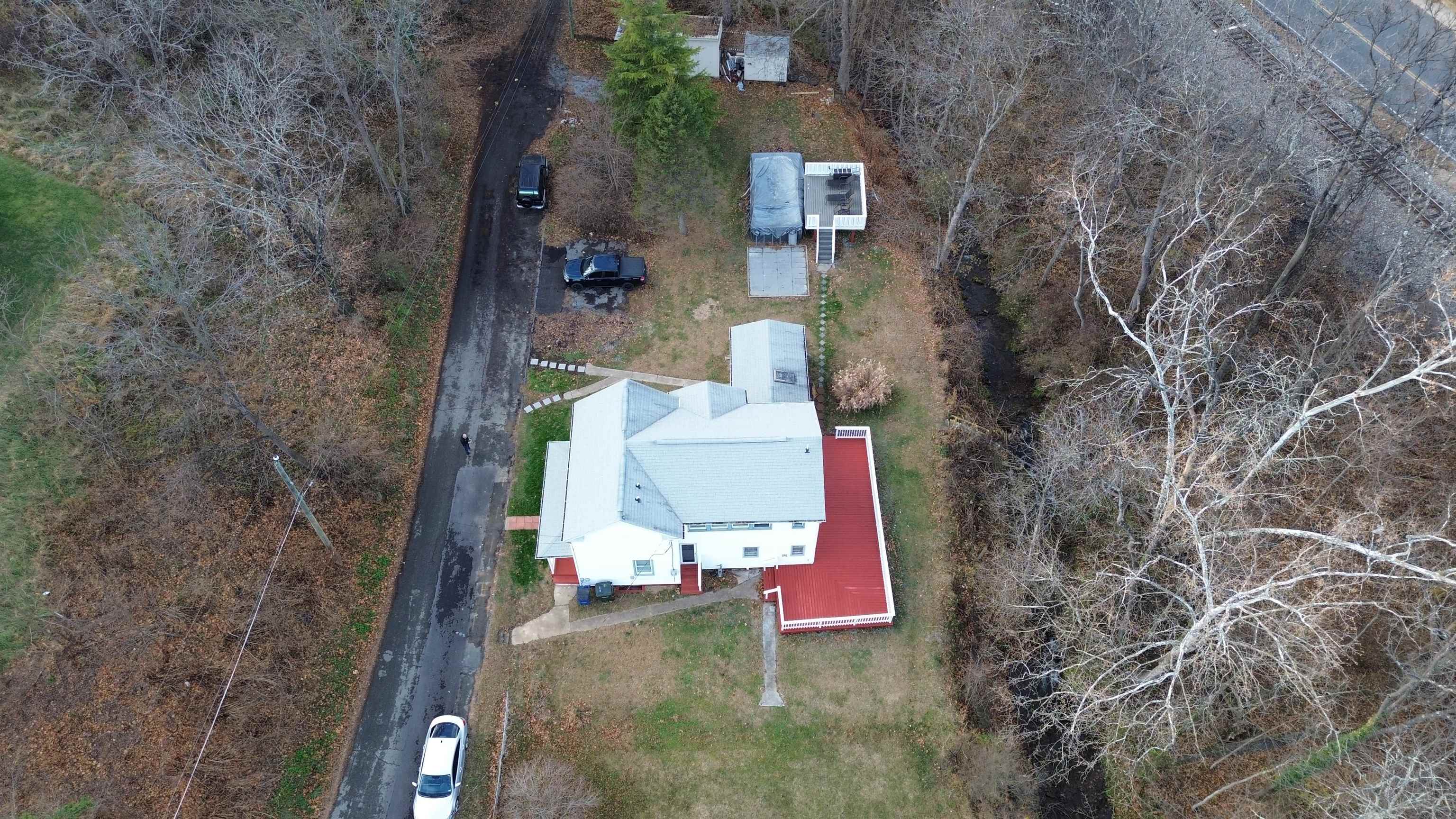 401 TANNEHILL ST, STAUNTON, Virginia 24401, 4 Bedrooms Bedrooms, ,2 BathroomsBathrooms,Residential,401 TANNEHILL ST,671313 MLS # 671313