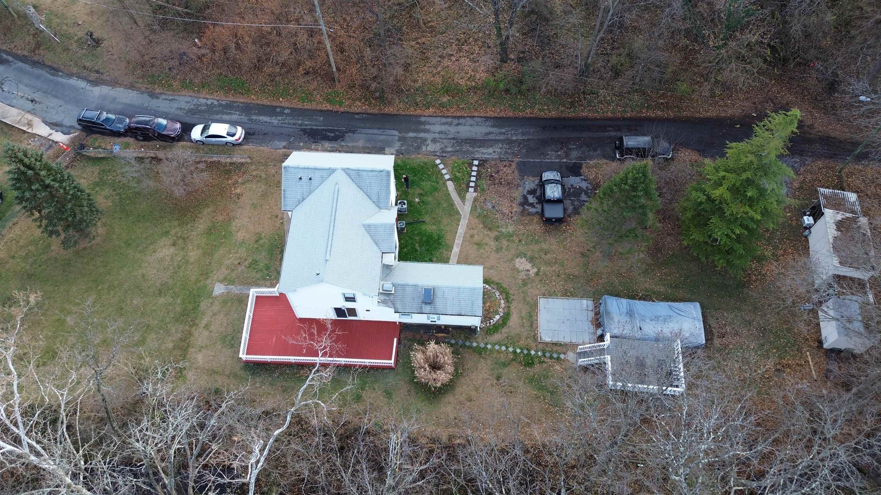 401 TANNEHILL ST, STAUNTON, Virginia 24401, 4 Bedrooms Bedrooms, ,2 BathroomsBathrooms,Residential,401 TANNEHILL ST,671313 MLS # 671313