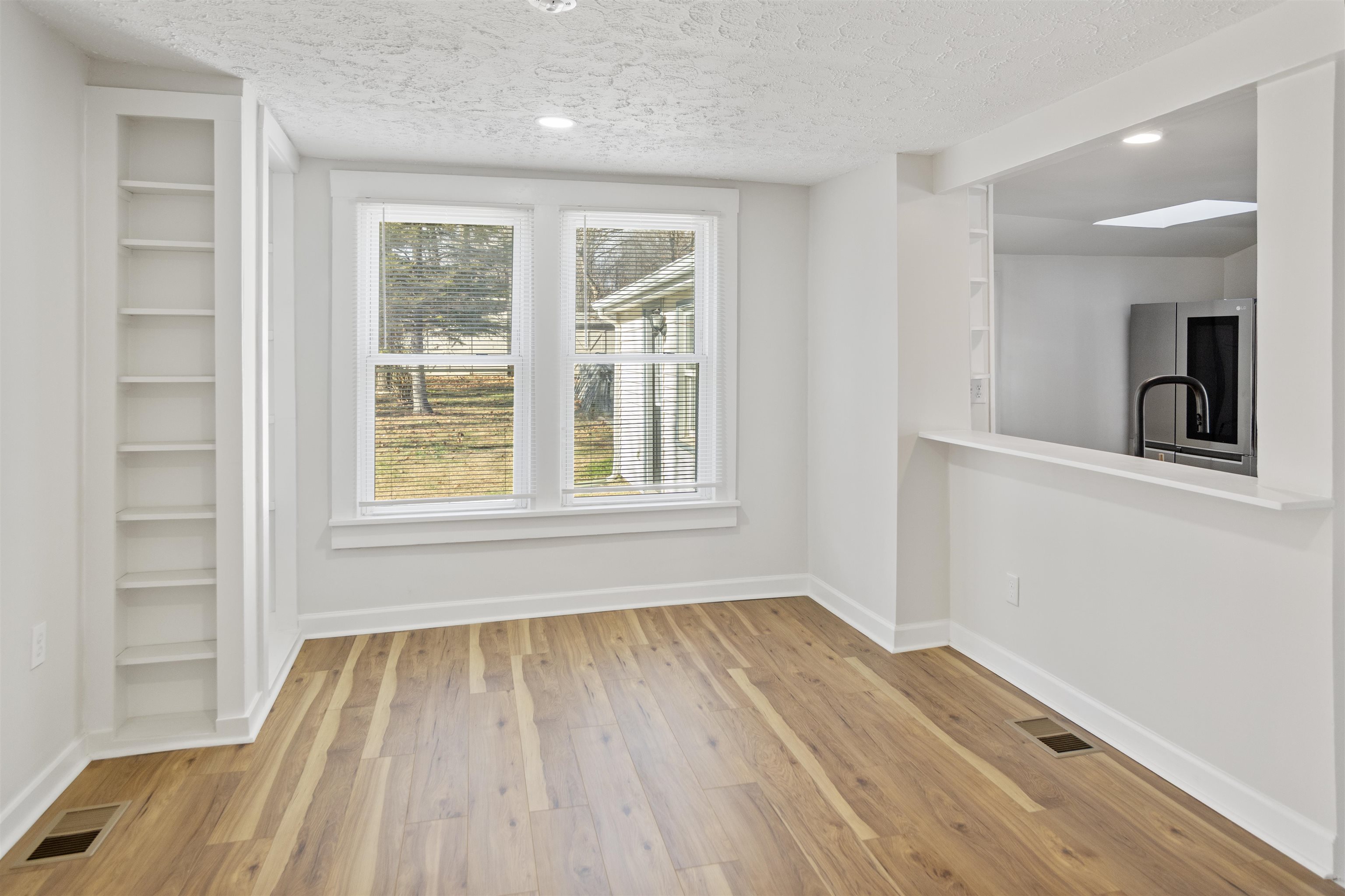 401 TANNEHILL ST, STAUNTON, Virginia 24401, 4 Bedrooms Bedrooms, ,2 BathroomsBathrooms,Residential,401 TANNEHILL ST,671313 MLS # 671313