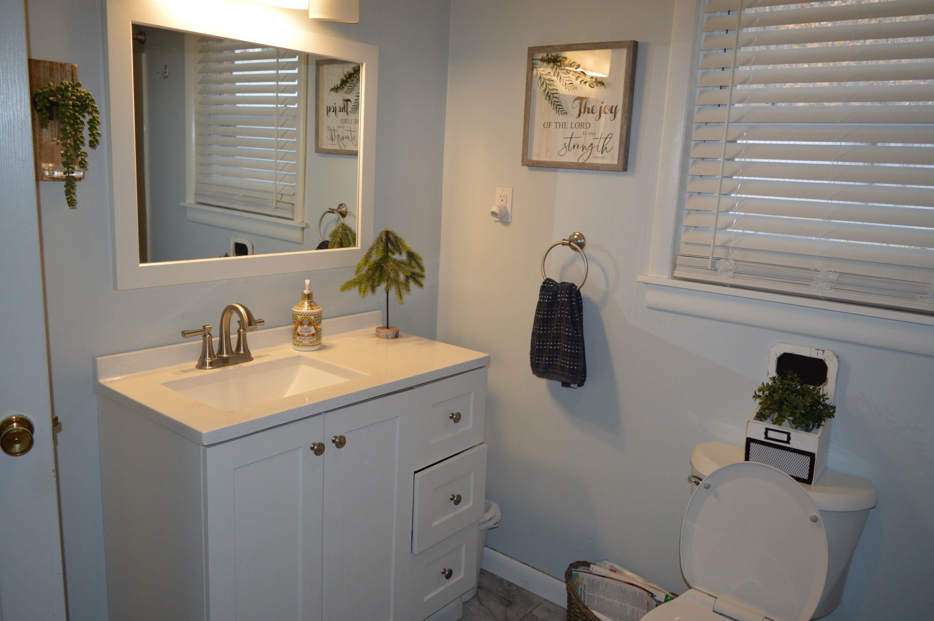 1229 WOODCREST CIR, HARRISONBURG, Virginia 22801, 4 Bedrooms Bedrooms, ,3 BathroomsBathrooms,Residential,1229 WOODCREST CIR,671315 MLS # 671315