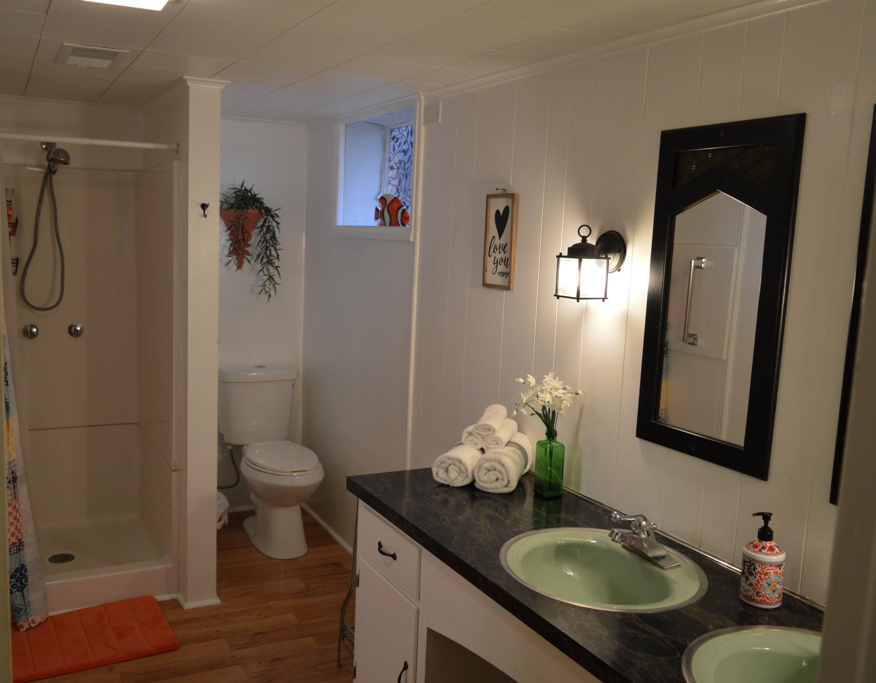 1229 WOODCREST CIR, HARRISONBURG, Virginia 22801, 4 Bedrooms Bedrooms, ,3 BathroomsBathrooms,Residential,1229 WOODCREST CIR,671315 MLS # 671315