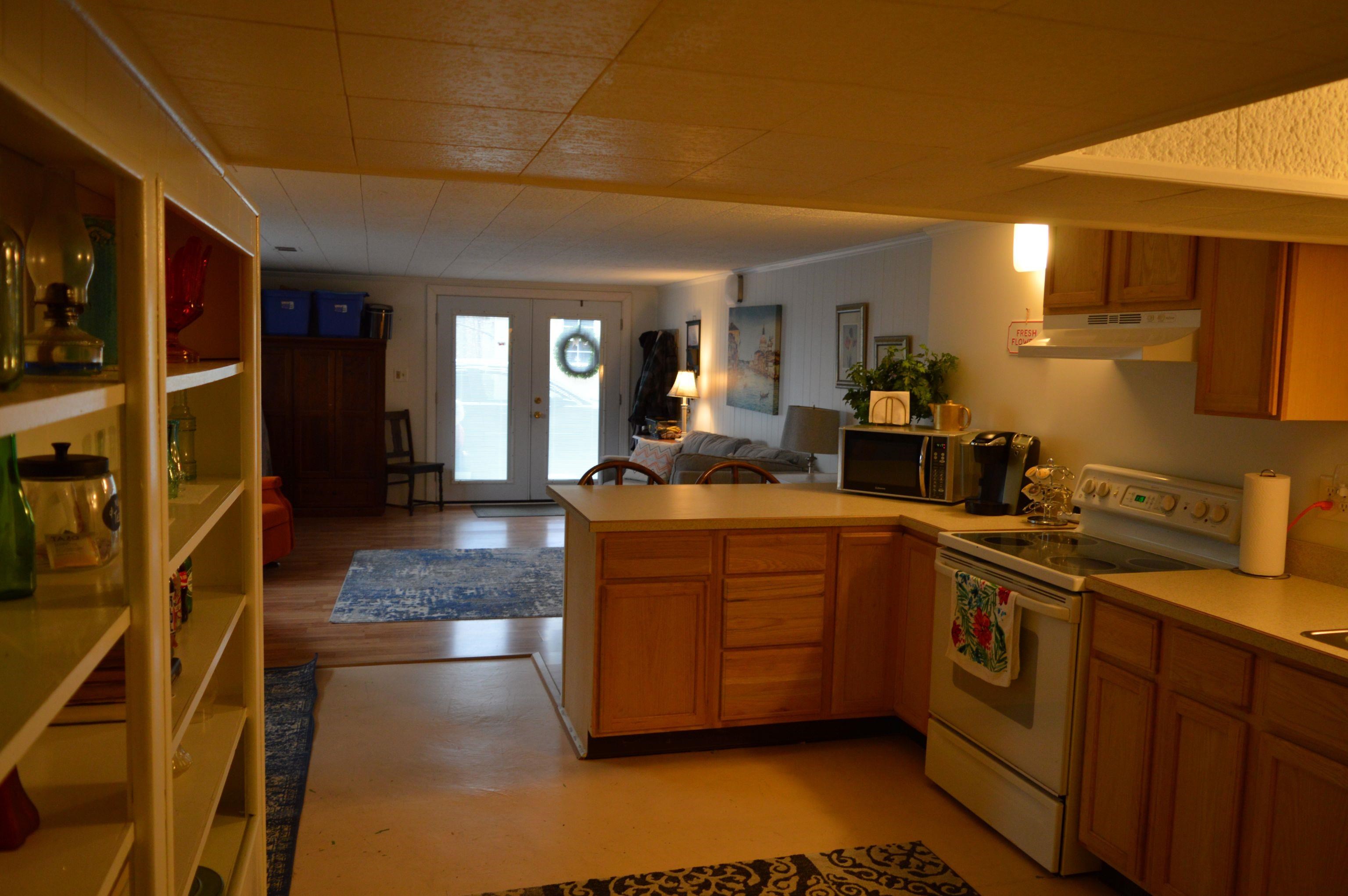 1229 WOODCREST CIR, HARRISONBURG, Virginia 22801, 4 Bedrooms Bedrooms, ,3 BathroomsBathrooms,Residential,1229 WOODCREST CIR,671315 MLS # 671315