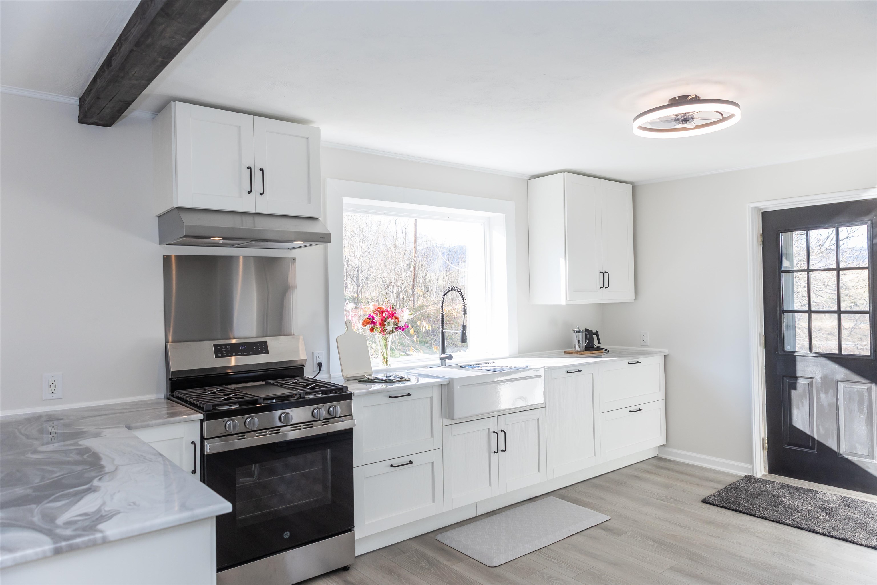 554 HERRING HALL RD, NATURAL BRIDGE, Virginia 24578, 1 Bedroom Bedrooms, ,1 BathroomBathrooms,Residential,554 HERRING HALL RD,671322 MLS # 671322