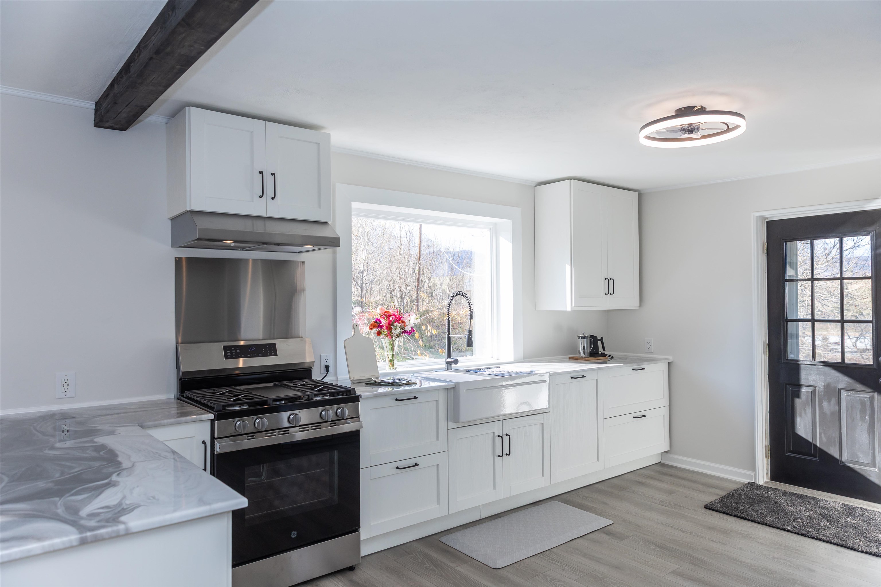 554 HERRING HALL RD, NATURAL BRIDGE, Virginia 24578, 1 Bedroom Bedrooms, ,1 BathroomBathrooms,Residential,554 HERRING HALL RD,671322 MLS # 671322