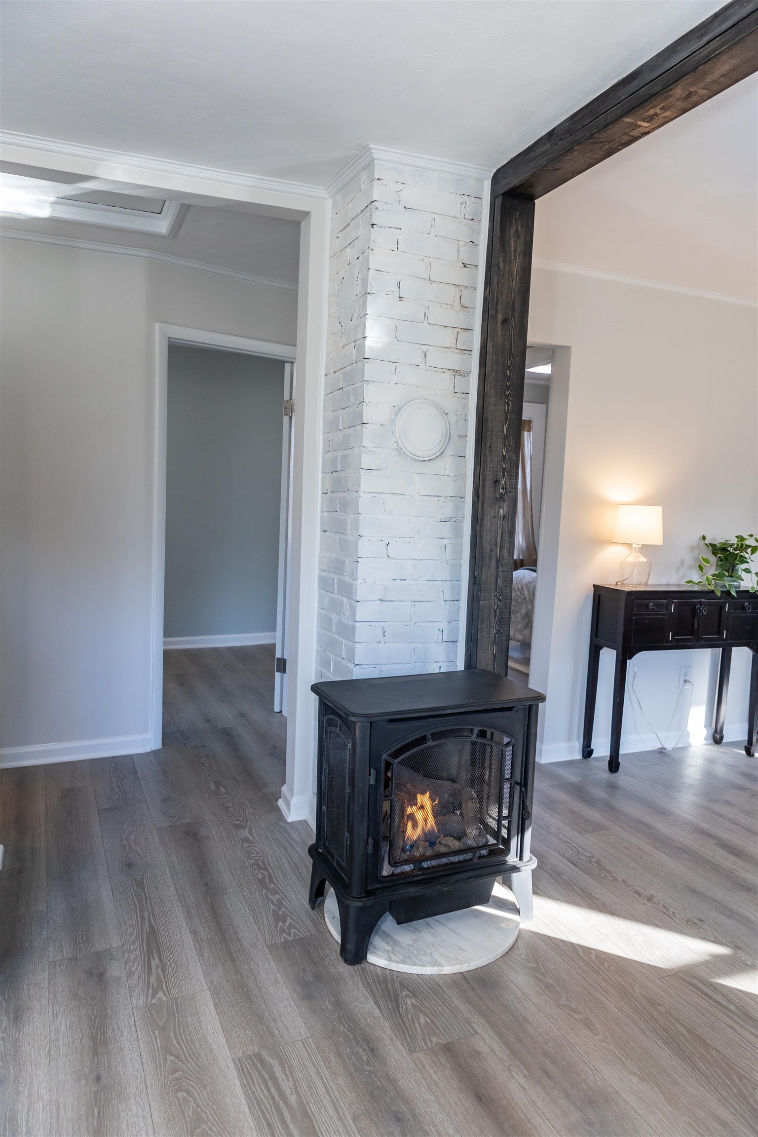 554 HERRING HALL RD, NATURAL BRIDGE, Virginia 24578, 1 Bedroom Bedrooms, ,1 BathroomBathrooms,Residential,554 HERRING HALL RD,671322 MLS # 671322