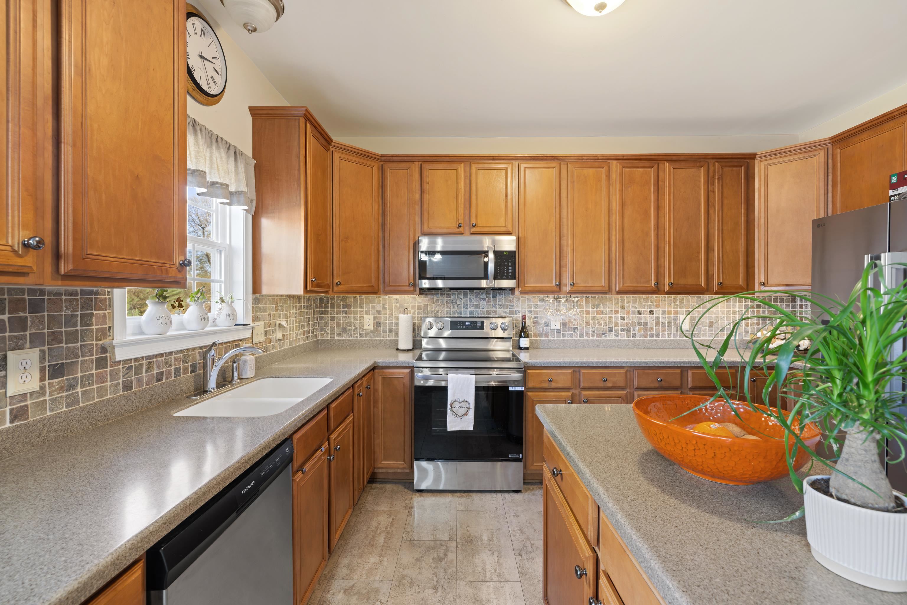 108 ANA MARIE BLVD, WAYNESBORO, Virginia 22980, 5 Bedrooms Bedrooms, ,2 BathroomsBathrooms,Residential,108 ANA MARIE BLVD,671324 MLS # 671324