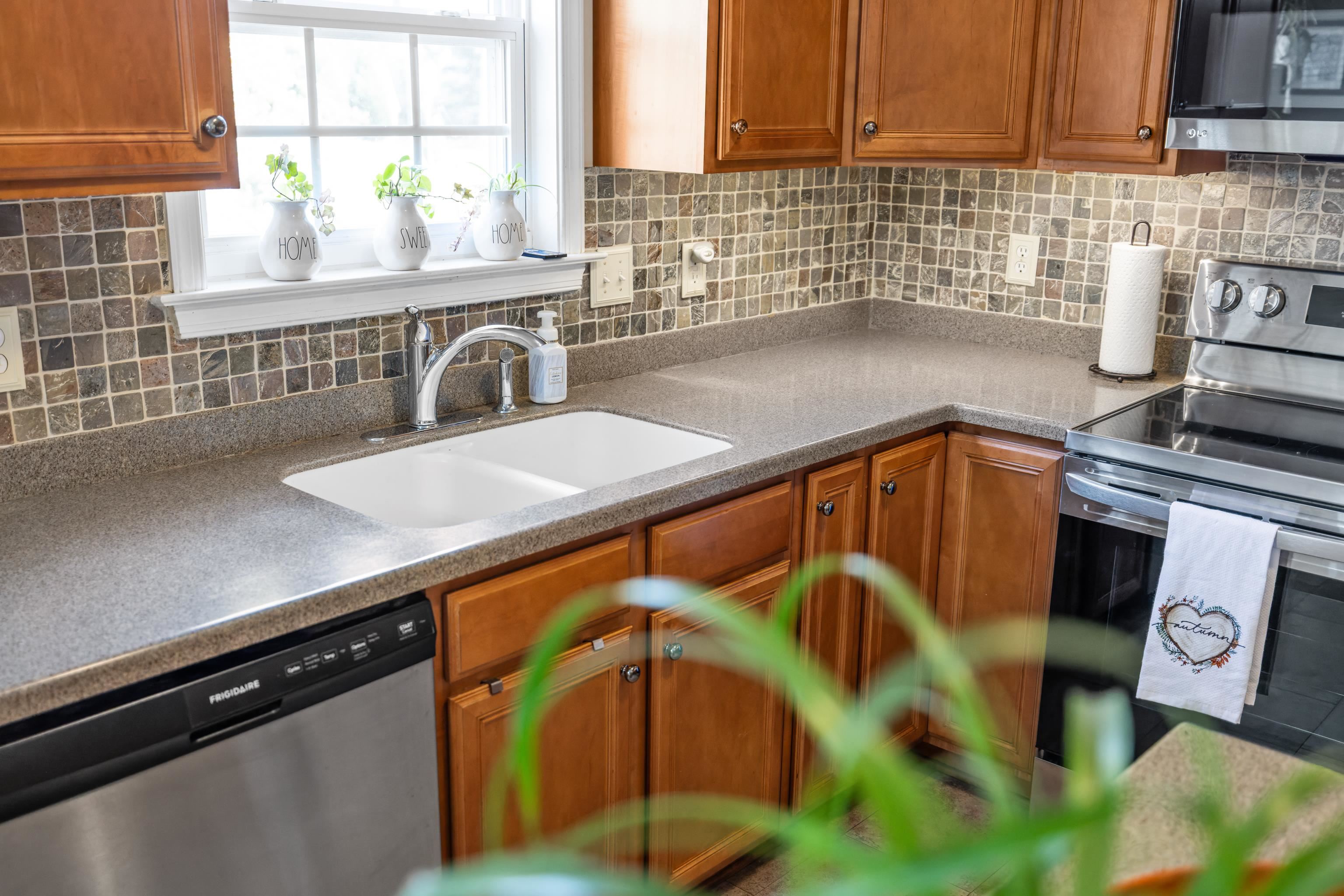 108 ANA MARIE BLVD, WAYNESBORO, Virginia 22980, 5 Bedrooms Bedrooms, ,2 BathroomsBathrooms,Residential,108 ANA MARIE BLVD,671324 MLS # 671324