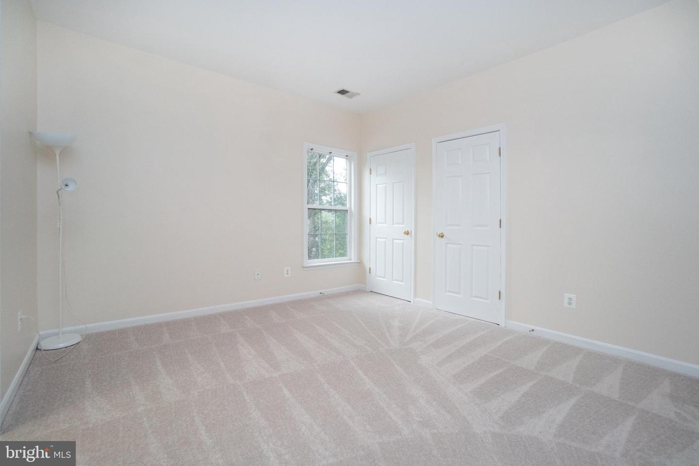 5662 CARIBBEAN CT, HAYMARKET, Virginia 20169, 5 Bedrooms Bedrooms, ,4 BathroomsBathrooms,Residential,For sale,5662 CARIBBEAN CT,VAPW2102622 MLS # VAPW2102622